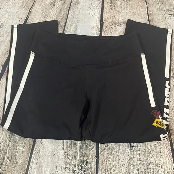 Women’s Harry Potter Hogwarts black w/white side stripes leggings Small - Picture 2 of 4